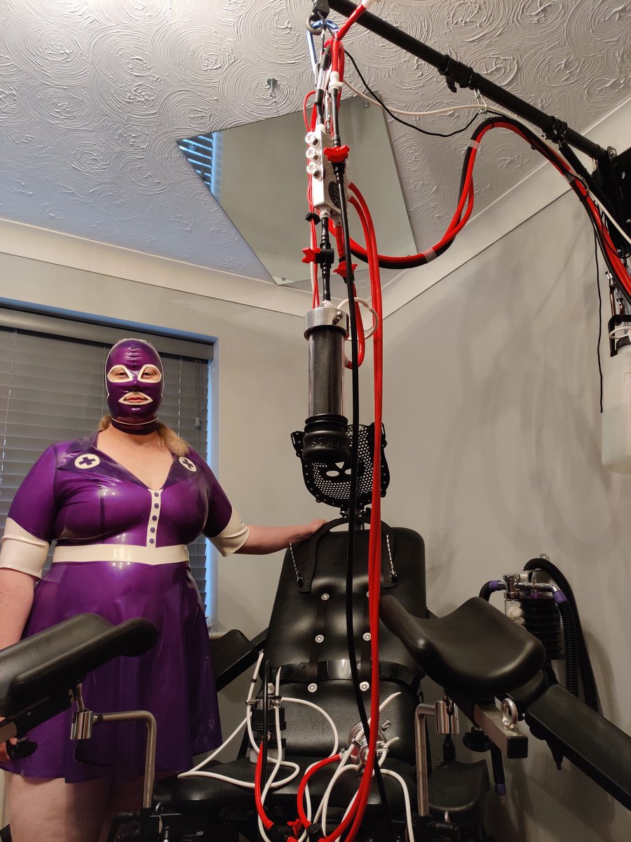 Rubber Goddess T’s pics and videos