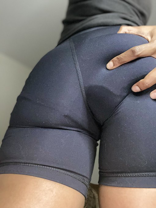 . Booty little but that pussy grip T I G H T ✨.!!   Good afternoon whoressss https://t.co/yRKW8TIcT1