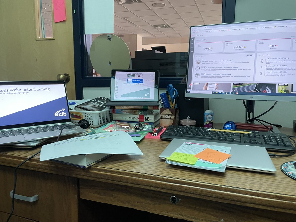 arpedigo's tweet image. When you are the @cfbLongFalcons webmaster, you learn to use multiple screens! @LibraryLong #cfblibraries #talonterritory