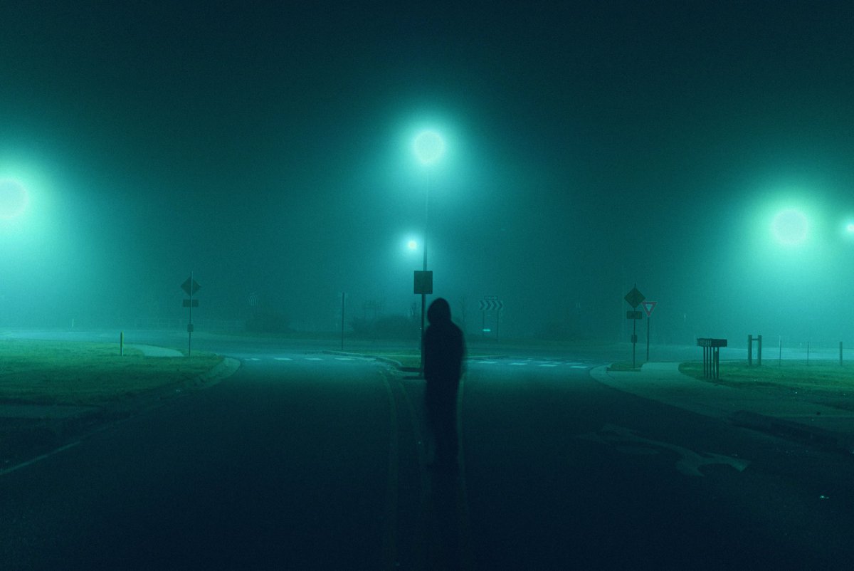 whateveroxy's tweet image. nights are longer