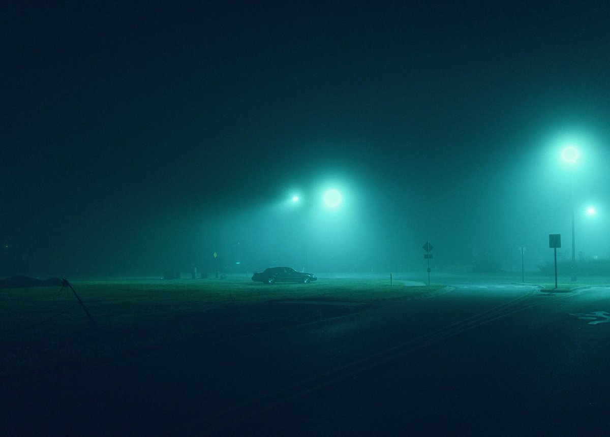 whateveroxy's tweet image. nights are longer