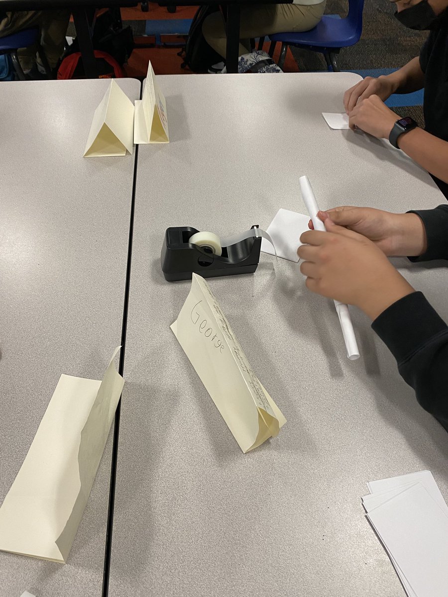 AdamsonHDMM's tweet image. Several truly unique strategies playing out in today’s first engineering design challenge. So great to have everyone back in school. #STEMis @HDMcMillan