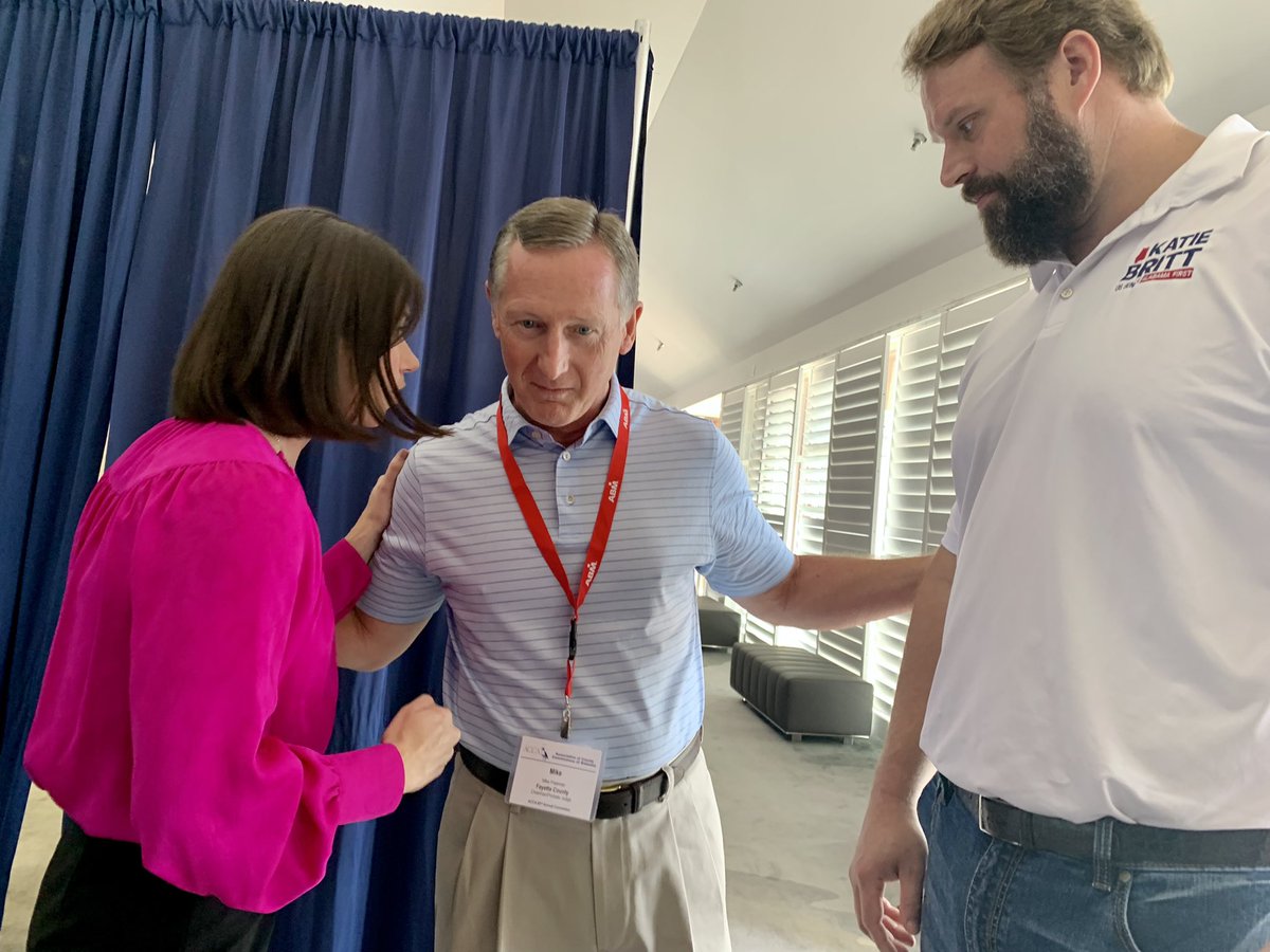 Katie Britt tweet media