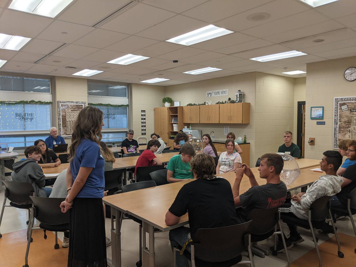 MillstreamCC's tweet image. Today our students participated in @MillstreamCC boot camp day 1. Students got acclimated to the building as they created connections. Look forward to developing deeper relationships Thursday and Friday #corevalue1 #createconnections
