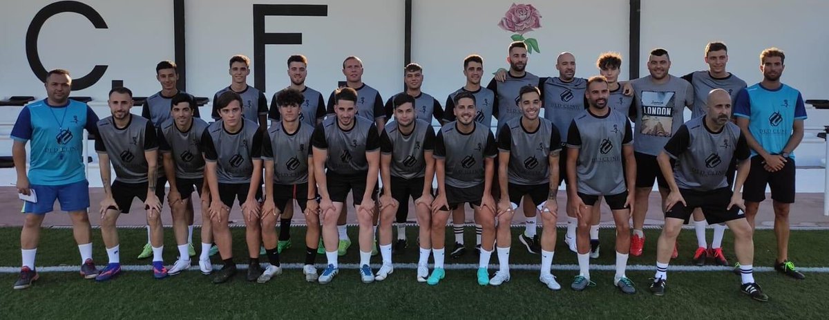Plantilla 2021/ 2022. Comenzamos este año con muchas ganas e ilusión.FALTAN ALGUNOS JUGADORES Y CUERPO TÉCNICO. Hasta el final!!,vamos rosal!! Muchas gracias a la colaboración de los patrocinadores.