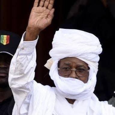 #Tchad

LA FAMILLE HABRE, PARENTS ET ALLIÉS VOUS FONT PART DU RAPPEL À ALLAH DU PRÉSIDENT HISSEIN HABRE.

LA LEVÉE DU CORPS EST PRÉVUE LE JEUDI 26 AOÛT À 14H A LA MOSQUÉE OMARIENNE ET L'ENTERREMENT AU CIMETIÈRE MUSULMAN DE YOFF. PRIEZ POUR LUI.