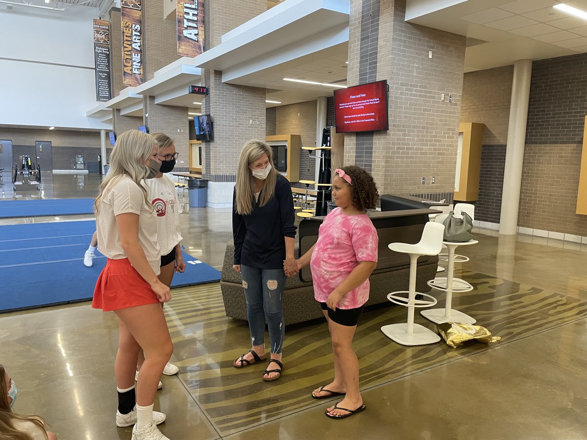 ChampionsTo's tweet image. What a great way to ending to last week for CCK.  Introduced Ella to her new team, @kickapoo_cheer .  A huge thank you to @KickapooChiefs  for being such a great partner of CCK.