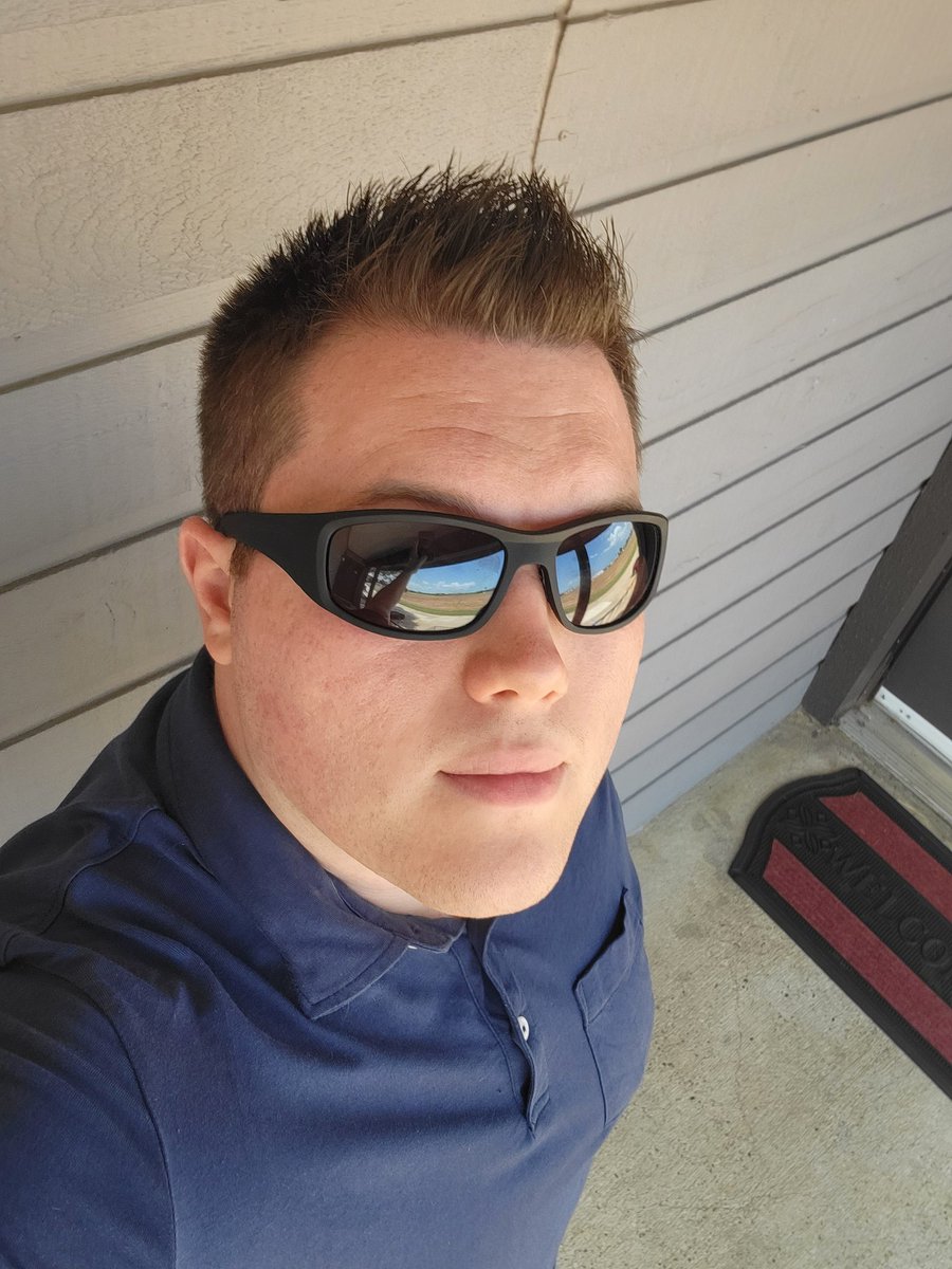 Gamsterworld's tweet image. Work grind forgot to post this Wednesday training #carido #gym #gymlife #alpha #alphasaiyan #saiyan #martialarts #life #grind #hustle #wednesdaythought #WednesdayMotivation #Wednesdayvibe #Wednesday