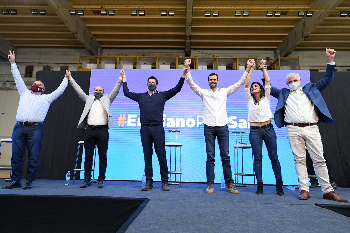 Wado de Pedro 🇦🇷 (@wadodecorrido) on Twitter photo Una Salta productiva, con trabajo, con futuro. Una Argentina que se pone de pie con la unidad como premisa. Acompañamos a <a href="/EstradaEmiliano/">Emiliano Estrada</a> y Pamela Calletti en la presentación de la lista del <a href="/FrenteDeTodos/">Dennis</a> de Salta junto a <a href="/Martin_M_Guzman/">Martín Guzmán</a> y <a href="/Vsiley/">Vanesa Siley</a>.
#LaVidaQueQueremos Una Salta productiva, con trabajo, con futuro. Una Argentina que se pone de pie con la unidad como premisa. Acompañamos a <a href="/EstradaEmiliano/">Emiliano Estrada</a> y Pamela Calletti en la presentación de la lista del <a href="/FrenteDeTodos/">Dennis</a> de Salta junto a <a href="/Martin_M_Guzman/">Martín Guzmán</a> y <a href="/Vsiley/">Vanesa Siley</a>.
#LaVidaQueQueremos