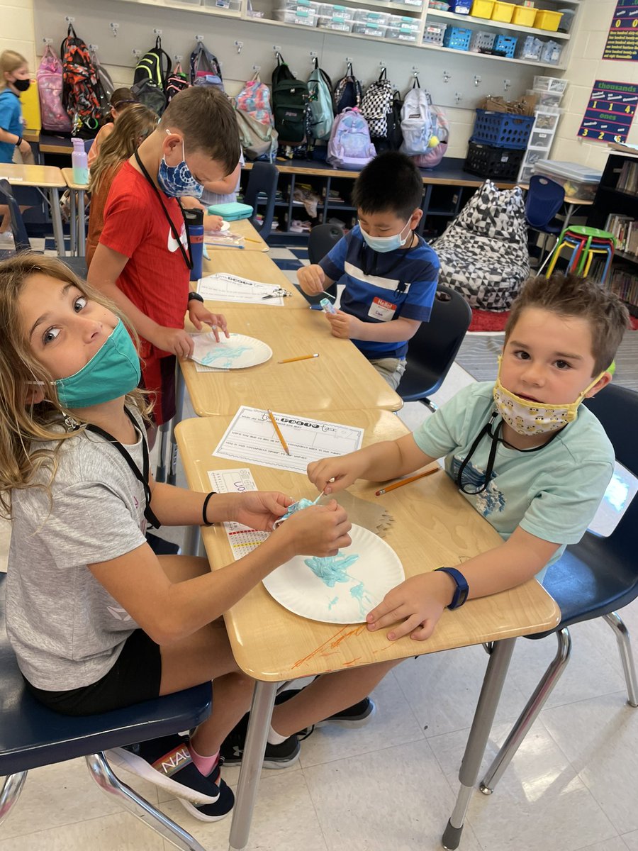 Rae Clune tweet media