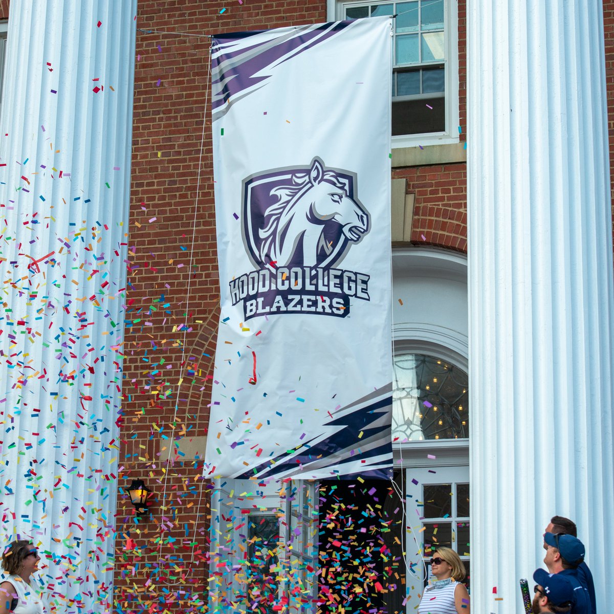 hood_college's tweet photo. A fresh look this fall 🐴 🔥

Our new athletic logo has been dropped! After months of planning, we unveiled the new look at our campus-wide pep rally! What do you think of the new logo?

#WinTheDay https://t.co/C3MIsL9kgz