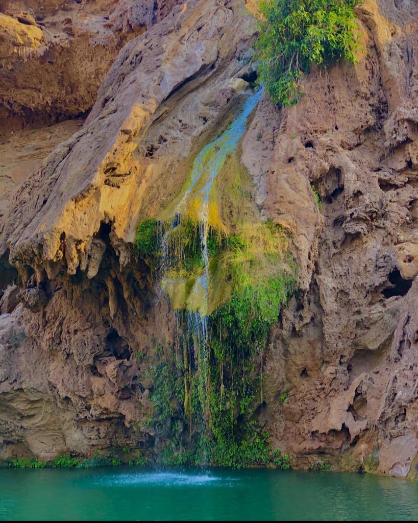 شلال لماطر من الوجهات السياحية التي يقصدها الزوار خلال موسم الصيف في #شبوة ويوجد في منطقة الجول - لماطر - بمديرية الروضة. 

هل سبق لك وان قمت بزيارته ؟