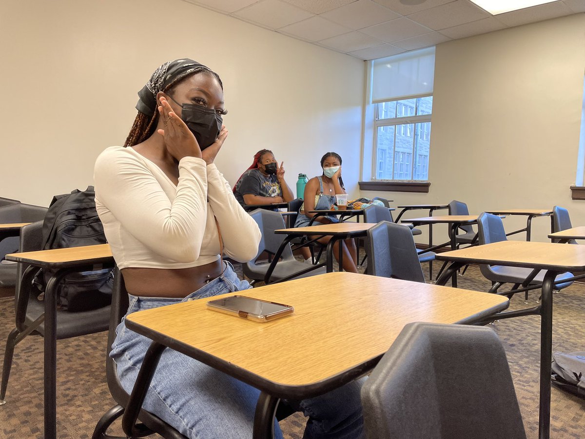XULADebate's tweet photo. First debate meeting went great!! Next meeting will be Thursday at 5pm in the admin building room 214B. Please feel free to come if you’re interested!! https://t.co/eZUQOGpdAh