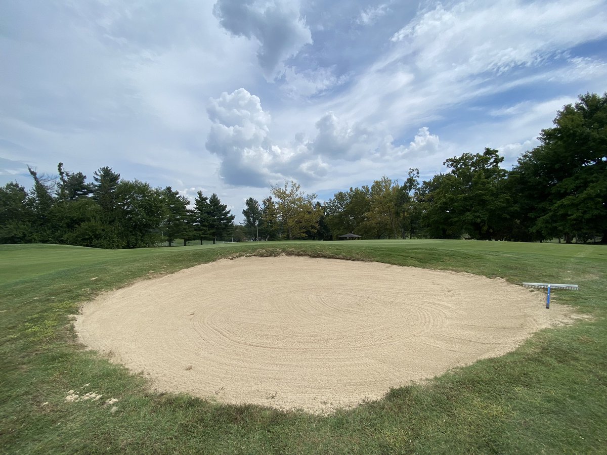 UniversityTurf's tweet image. Spent some time at the CGLC beach today!! Still needs a fresh edge but several inches of new sand should go a long way for the time being.