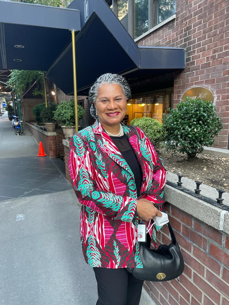 JulittaOnabanjo's tweet photo. A special first day in new role as UNFPA TD Director. 
Thank you @Atayeshe @dienekeita for the very warm welcome and to TD directorate and management colleagues for making this first day one that I will fondly remember🌺
#BetterTogether 
@AnnekaKnutsson 
@Soyoltuya_B https://t.co/PN67ROyfNe