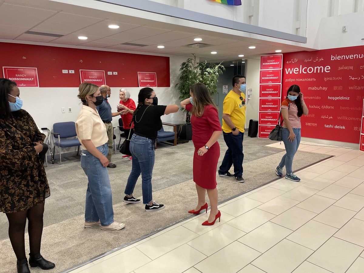 cafreeland's tweet photo. Thank you to the dedicated volunteers in #EdmontonCentre who are helping @R_Boissonnault get back to Ottawa! We are so grateful to have strong Albertans like Randy on our @liberal_party team! #RANDYB4MP https://t.co/lhaxgOq36i