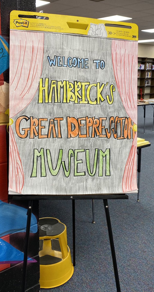 BrandiceArmstr1's tweet photo. @HambrickMS_AISD 6th grade team Module 1 Launch party 🎉 ! The kids really enjoyed this… what a great way to build background knowledge!!!!! https://t.co/0dbINtntGH