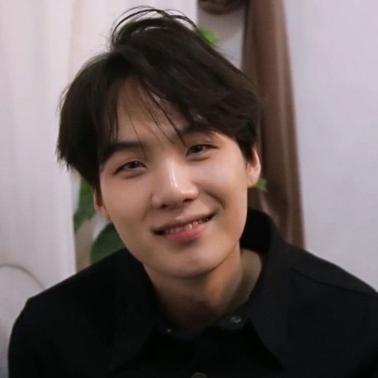 92tokyo's tweet photo. Min Yoongi boyfriend material https://t.co/qBu42SCRCd