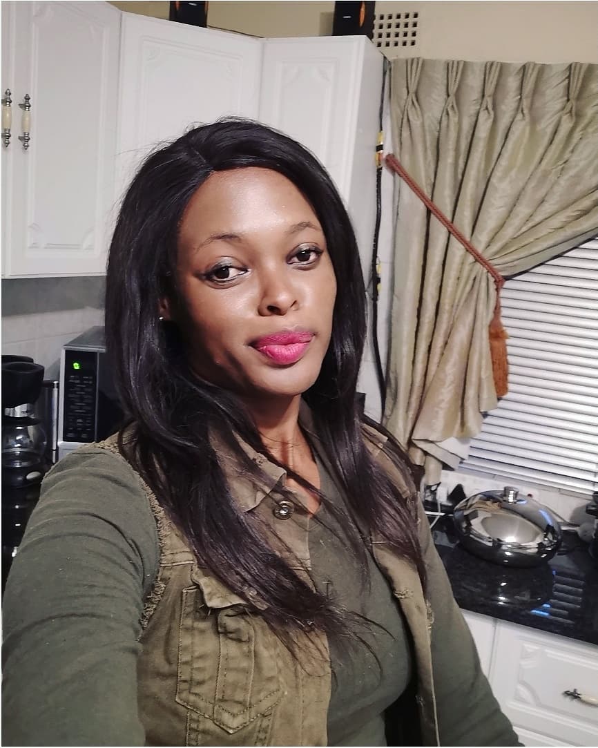 IpelengKwadi's tweet photo. It's a farm lady's birthday 🍰🐂🌱... North West cattle farmer, pig lady, goat lover and vegetable producer🧅🥬🍅whooooray 🇿🇦 https://t.co/zjpUdKzXlL