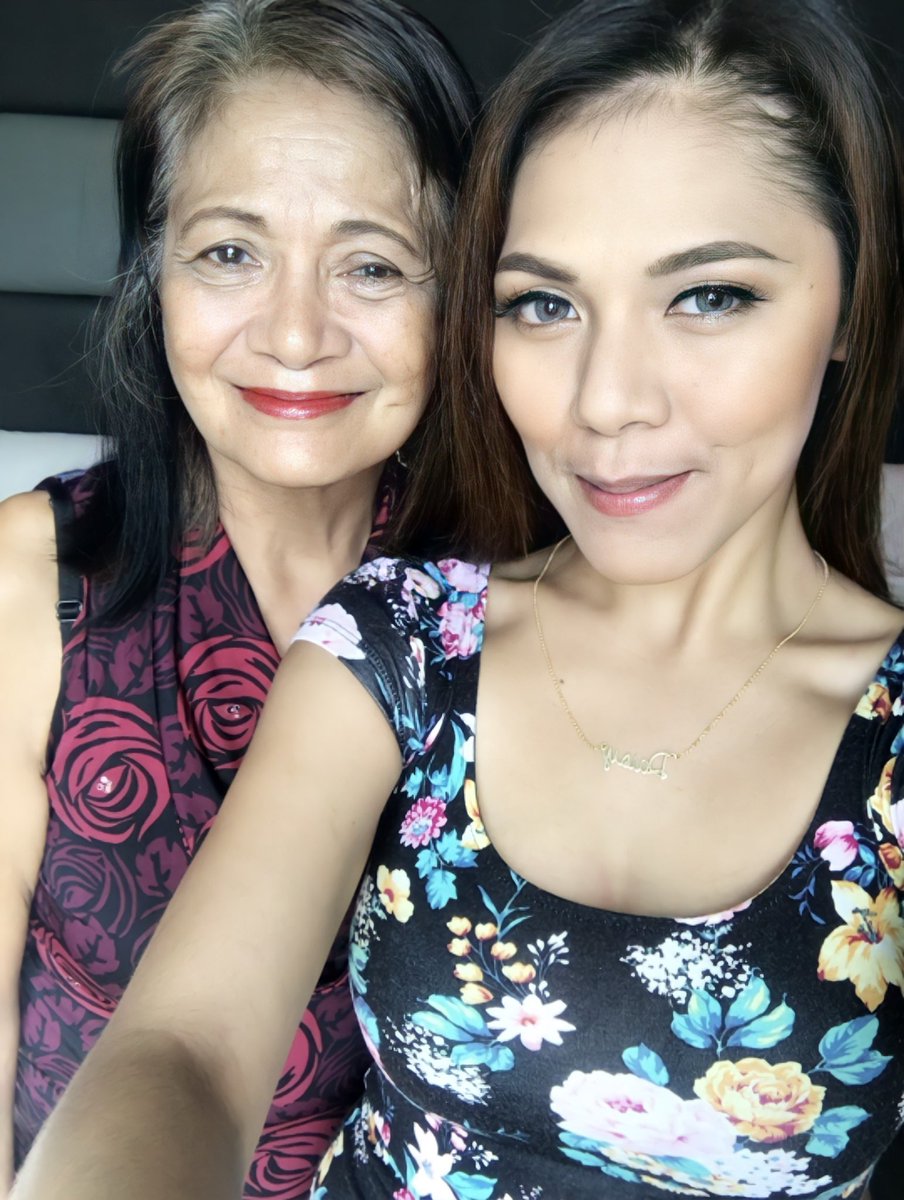 daizeesmith's tweet image. When will this ever end? My mum in the Philippines passed away on the 18th of this month. Today will be her 1st day of her funeral til tomorrow. I just can’t win. I thought 2020 was shit but this year is just fvckin hell! Love you mom.