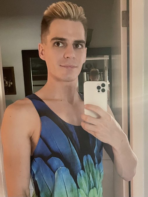 Happy Hump Day 🐪 https://t.co/8mivxAjoDb<a href="/tag/helixnightphoenix"class="tags"><span>#helixnightphoenix</span></a>