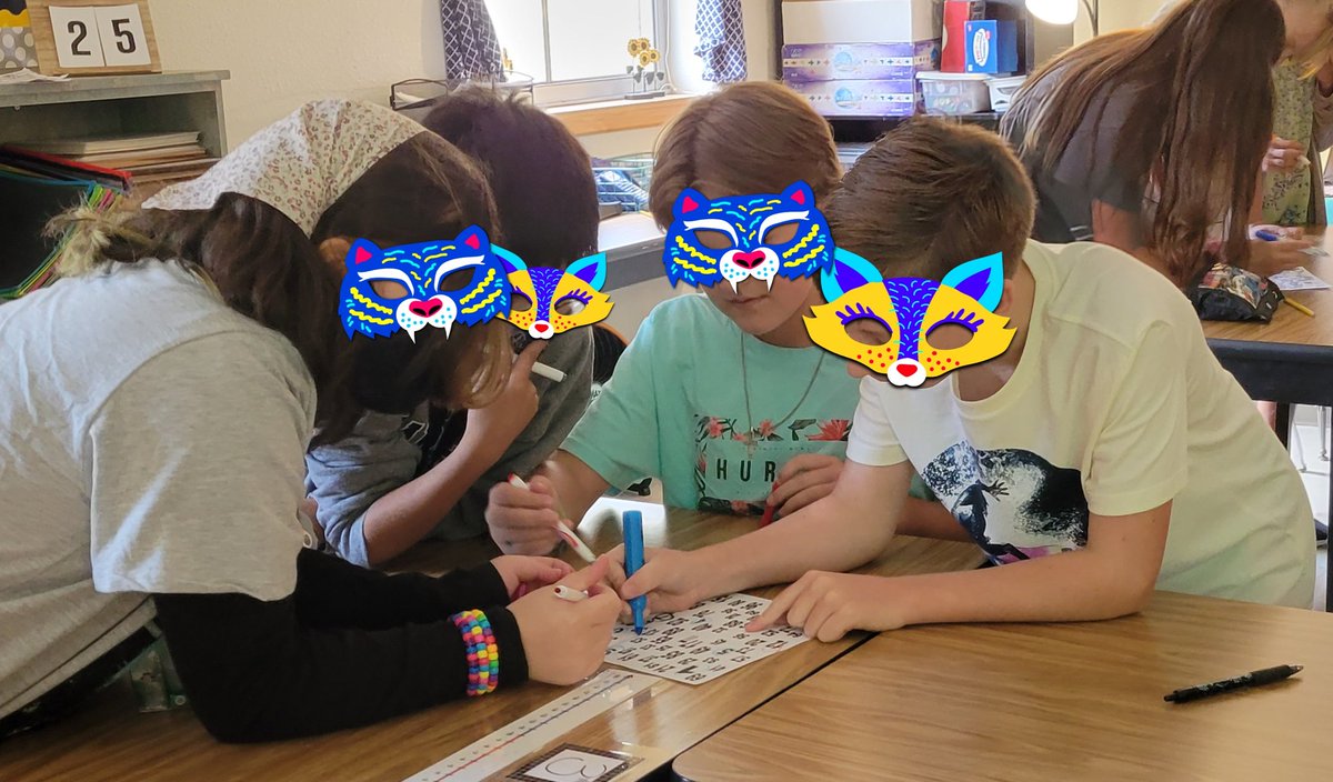 hdburg5's tweet photo. Oh yes they did! Middle schoolers 100% engaged in stations. #sbmsSAS #sbmswranglers https://t.co/72BlS5RTuK