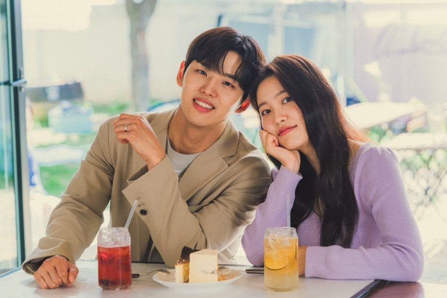 npomvtt's tweet image. Yeri do RED VELVET contou que Hongseok do PENTAGON ajudou ela a ganhar peso graças suas dicas de restaurantes.

"Hongseok conhece muitos restaurantes populares. Ganhei peso durante as filmagens do kdrama porque o segui em todos os restaurantes!"