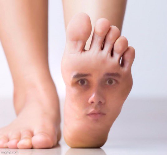 funkygrumps's tweet photo. wilbur foot https://t.co/SdXUIHiQkT
