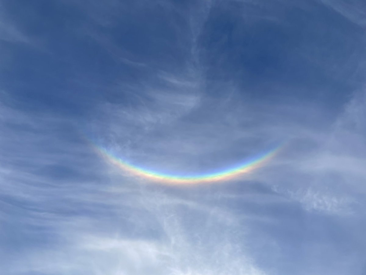 triant's tweet image. The skyyyy is smilin’