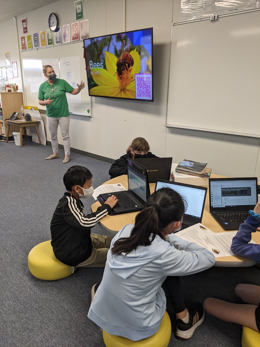 FletcherOUSD's tweet photo. Fletcher GATE students are already hard at work on their screencastify presentations. #FalconPRIDE #FletcherGATE https://t.co/aIRBd9RCzJ