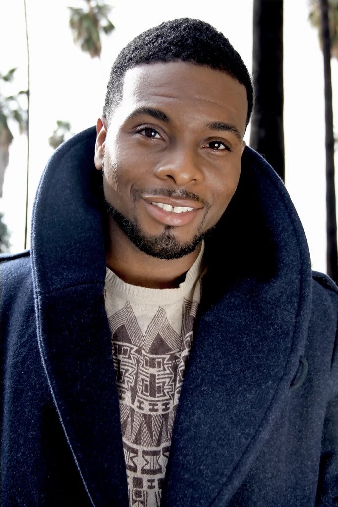 Happy birthday to the talented Kel Mitchell, who turns 43 today. 