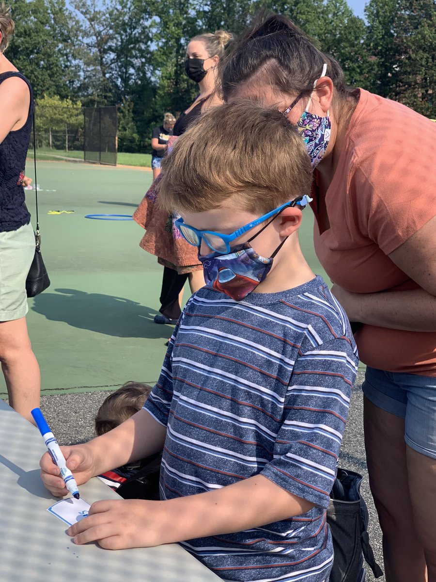 Lisa Balmages tweet media