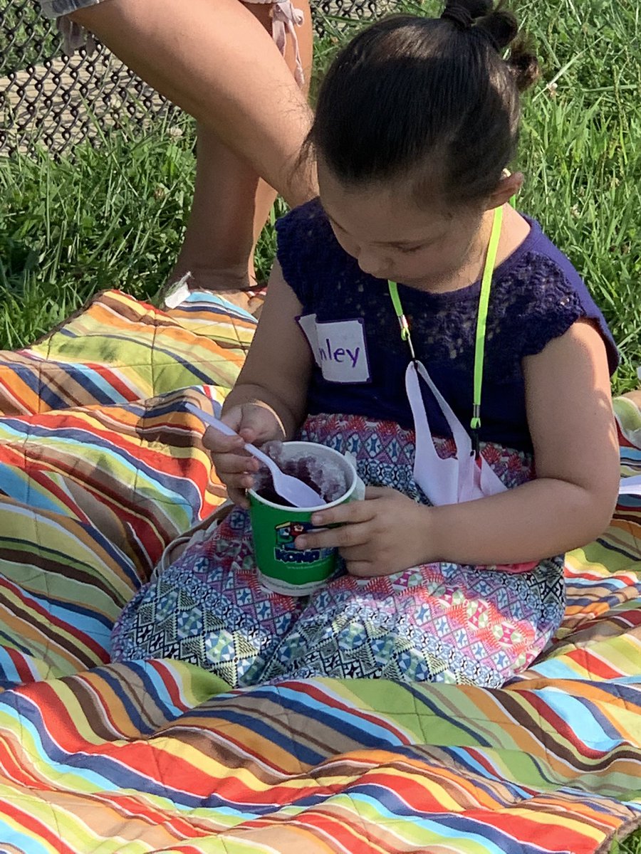 Had a wonderful afternoon meeting our new kindergarten students and their family. Welcome to Mays! <a href="/Team_MCES/">Mays Chapel ES</a> <a href="/Team_MCES/">Mays Chapel ES</a> <a href="/CocoBCPS/">Stephen J. Coco</a> <a href="/RorrieFortier/">Rorrie Fortier</a>