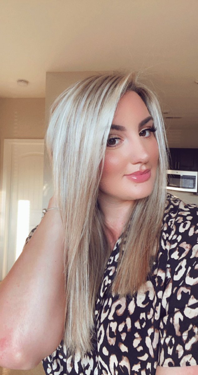 deeannaaar's tweet photo. Blondes do it better https://t.co/XTywjcbDFa
