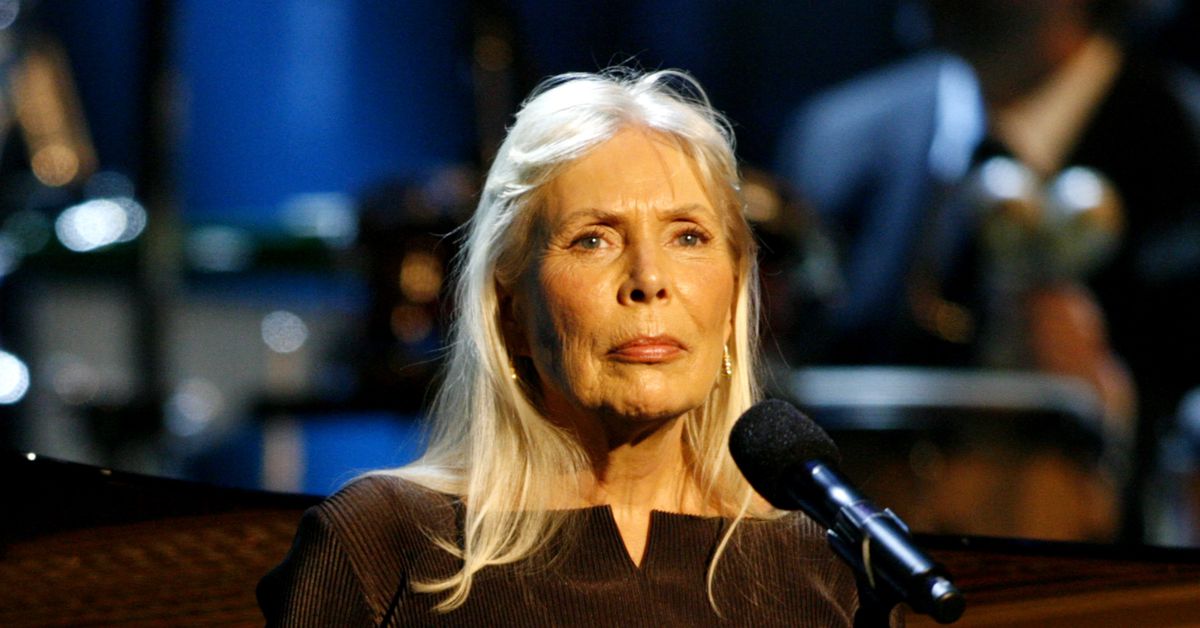 Reuters's tweet photo. Joni Mitchell to be honored by music world https://t.co/Jfuip5VX5u https://t.co/EZAPmYuUgL