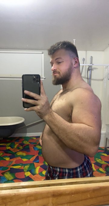 Getting so big 🤤 you like what you see? 😉 https://t.co/pSYdeaVBqE