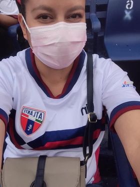 Atlante's tweet image. Le dedicamos una felicitación por su cumpleaños a Sara Tello aficionada y fiel seguidora de nuestro equipo.

¡Felicidades Sara !  🎉🐎

#SerAtlante es #SerdeHierro es #SerdelPueblo