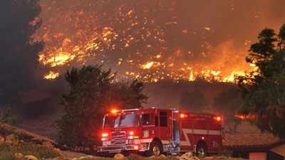 kkellyjanus's tweet image. There is still so much work to be done to help Californians recover from these wildfires. If you would like to contribute to resilience, Philanthropy California has shared these amazing resources to help you support wildfire relief efforts: philanthropyca.org/2021-californi….