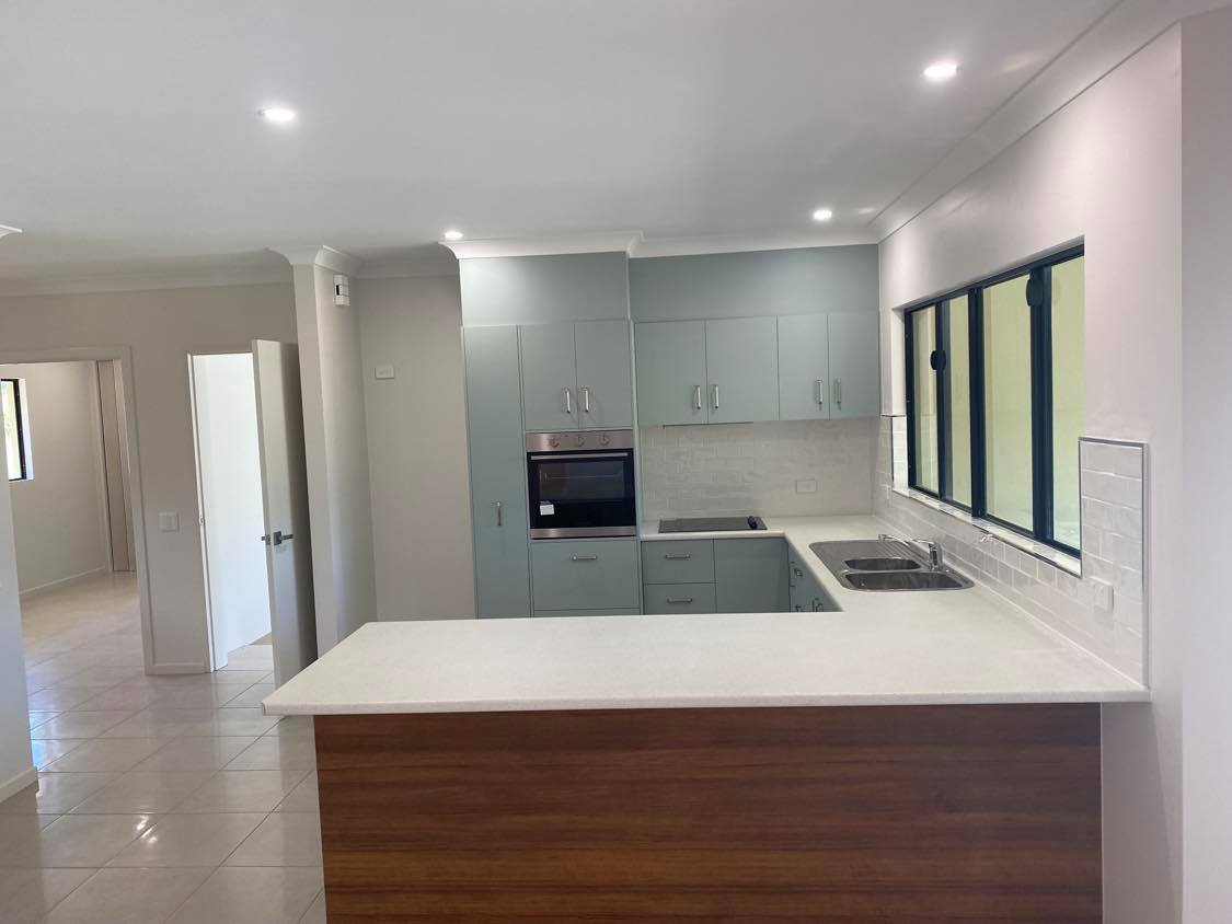 I was very excited to be a part of the official opening of the Radcare Villas at Ravenshoe today which provides affordable housing for our elderly. 
Congratulations to all the Radcare team, board members and supporters who have made this possible.
- Shane Knuth MP