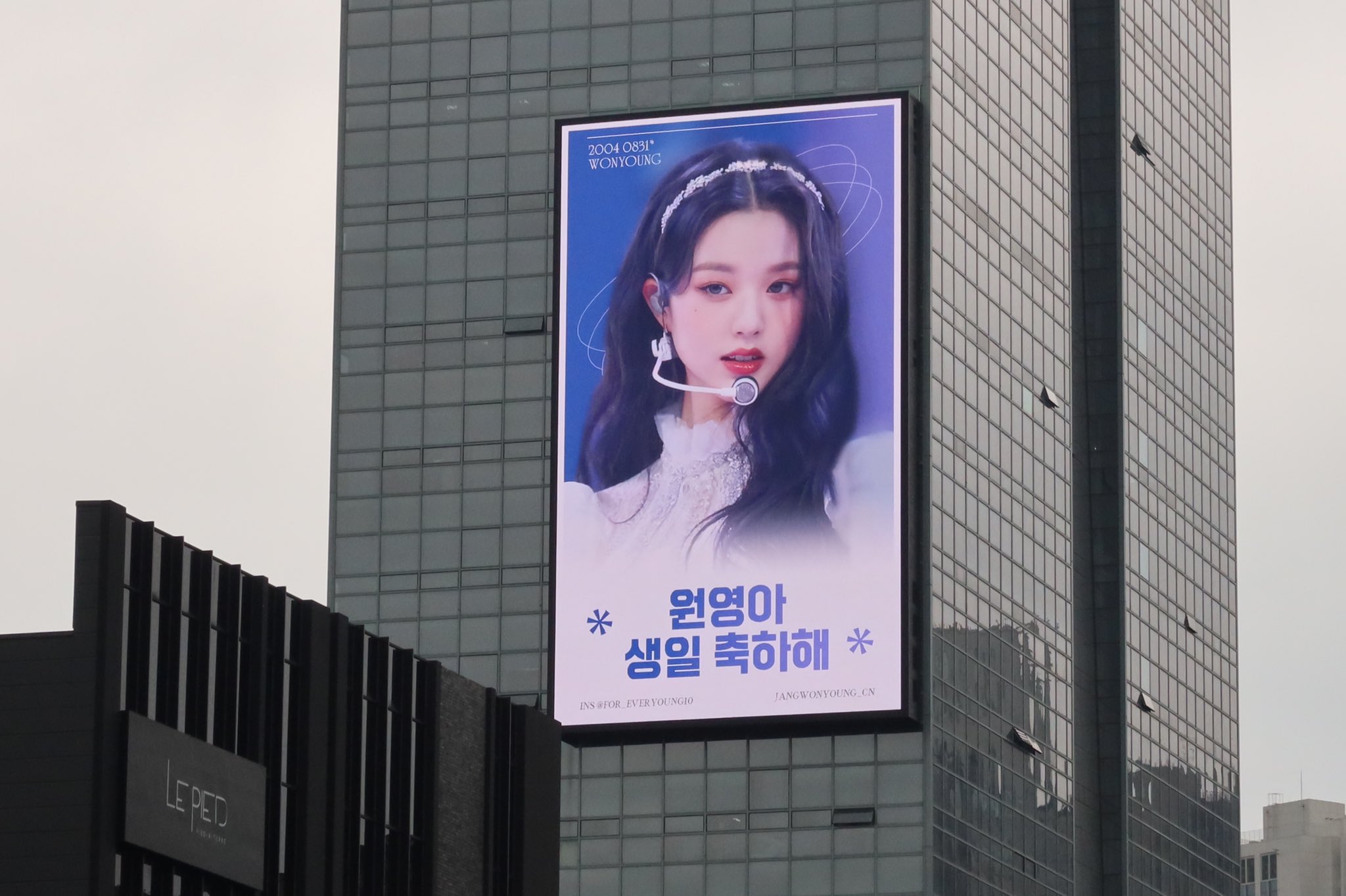 E9s5gbgUUAMtver.jpg:large