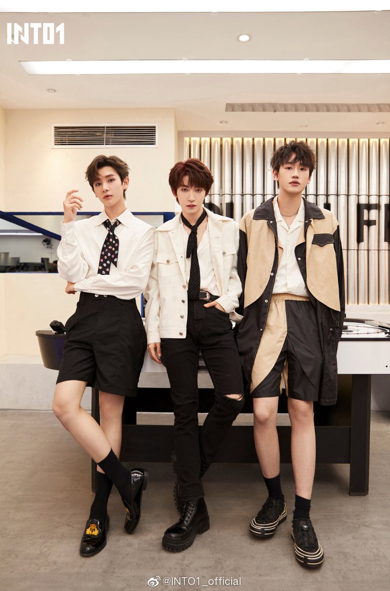 liuyu_updates's tweet image. Liuyu♡Nine♡AK “Go Fridge” pics🐟💙🐋
♡ 26 | 08 | 2021 ♡
© 微博『INTO1_official』
❄️ Follow @liuyu_updates for more updates❄️
#liuyu #into1 #刘宇 #chuang2021 #CHUANG2021final