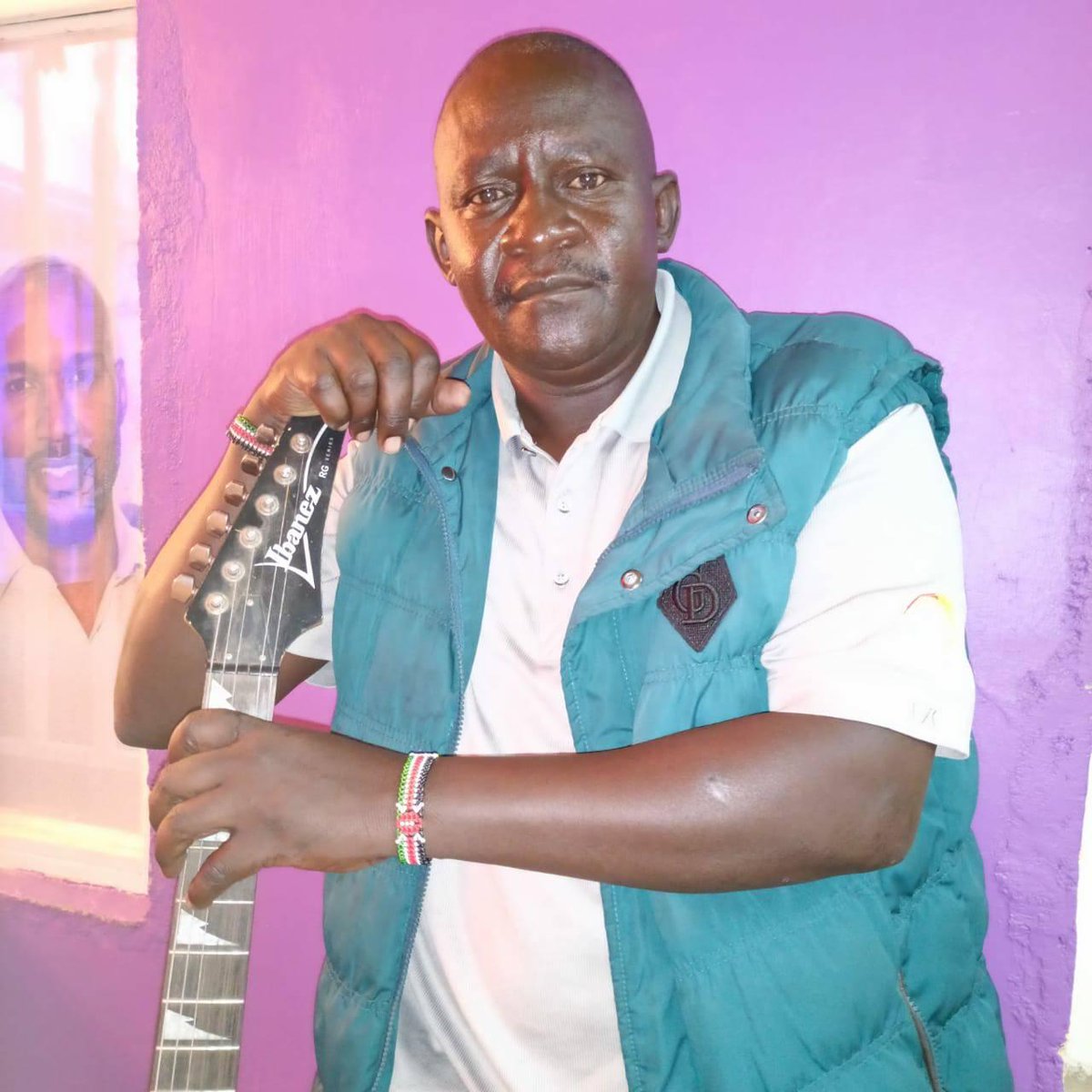 Symore_The_Mc's tweet photo. Ngaimaa naku By kana mbovi now playing on @SanguFM
#SanguWaKioko
#MaundaNaSymore https://t.co/QfogPuJIlF