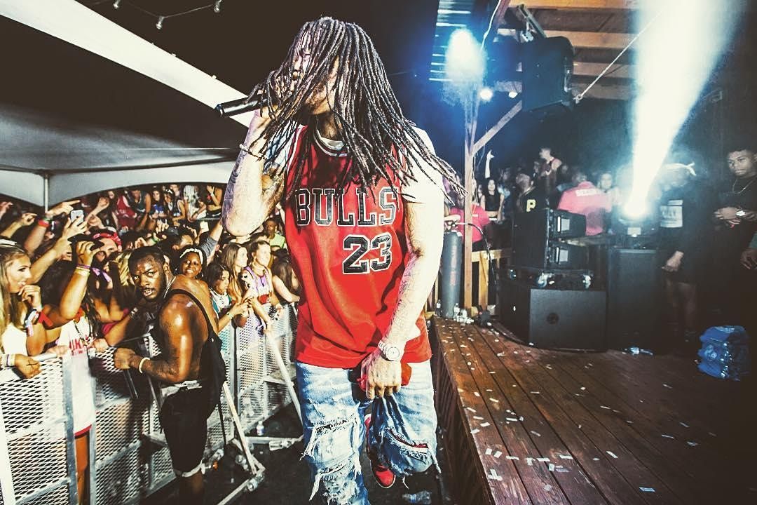 Waka Flocka Flame headlines fall CAB concert

Solberg said the concert can be a great opportunity for students to learn more about CAB and the organization’s role on campus

Read the full story here:volanteonline.com/2021/08/waka-f…