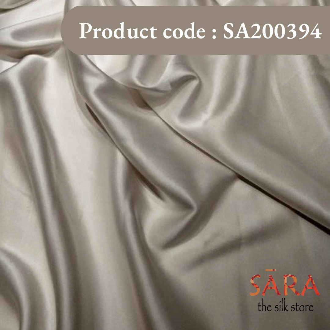 SaraSilkStore's tweet photo. The first two things that come to mind when we see #satin #fabrics are the softness &amp; glossy look of it. Thanks to the concentration of fibers and flexibility, satin creates easy drape that makes them ideal for evening wear. Learn more: https://t.co/XvQOZJO9f9
.
#sarathesilkstore https://t.co/Dye6ZK5Dhw