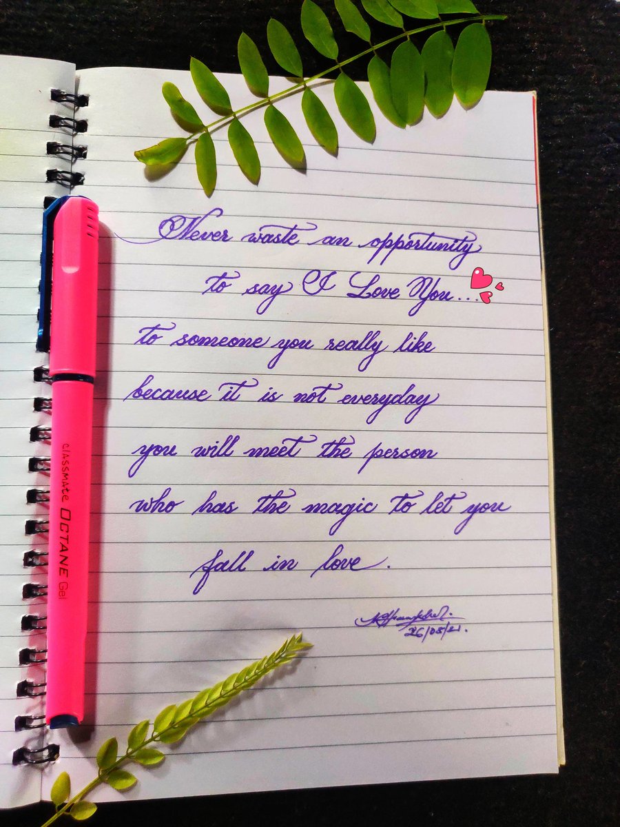 hrangkhol_k's tweet photo. Message for you 😘
#art #Calligrapher #CalligraphyChallenge #cursivehandwriting #lovequotes #handwriting #quotes #loveislove https://t.co/SF3pyEp7CE