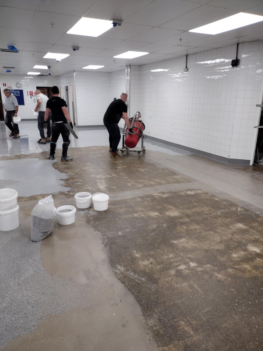 The National Flooring Company team well underway installing Degafloor MMA resins to one of our biggest commercial kitchen installations to date

Call our office on 01778 343670 or follow the link below to find out more about our range of flooring services
ow.ly/DCja50FUZoh