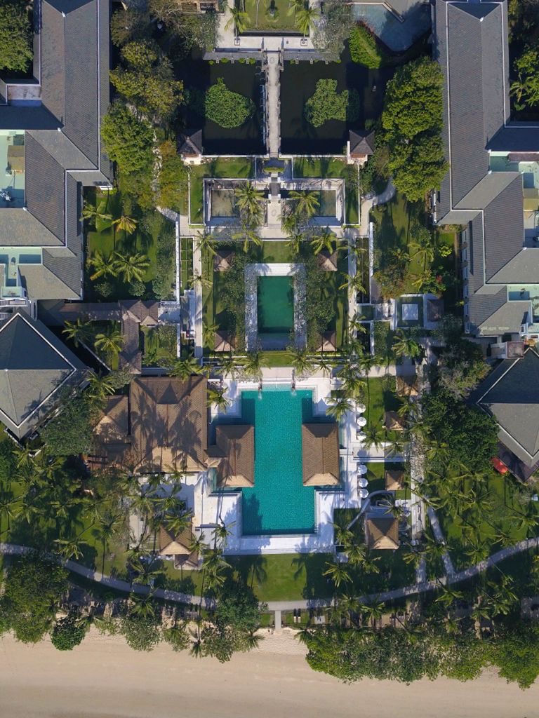 Join us to celebrate our new journey only at IDR 1,400,000 nett /room/night. Booking through 30 Sep’21 for staying until 23 Dec’21. 

Call us at 0361 701888 or visit bali.intercontinental.com/celebrate-our-…