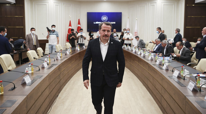 Memura sefalet zammını öven Memur-Sen Başkanı Ali Yalçın'ın maaşı tartışma konusu oldu: 32 bin 115 lira
bit.ly/3ktGDi0