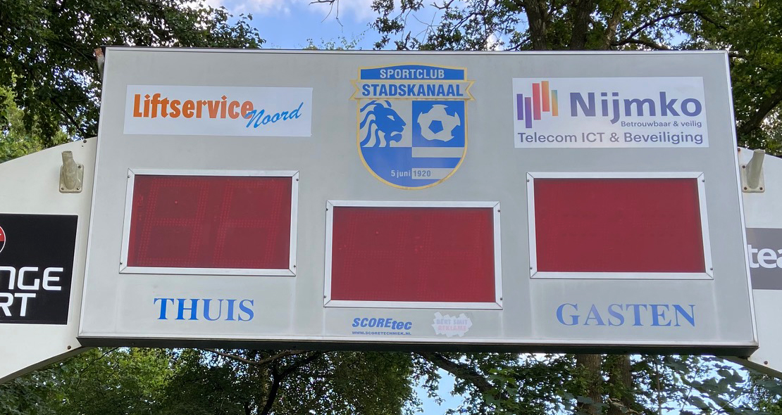 Voor de komende seizoenen 2021-2024 zijn we verheugd te kunnen melden dat <a href="/Nijmko_Telecom/">Nijmko Telecom</a> <a href="/NijmkoICT/">Nijmko ICT</a> en <a href="/LiftserviceNoor/">Liftservice Noord</a> samen het hoofdsponsorschap van de club zullen dragen. Hiermee wordt het wederzijds vertrouwen uitgesproken in een sportieve toekomst.
#ambitieswaarmaken