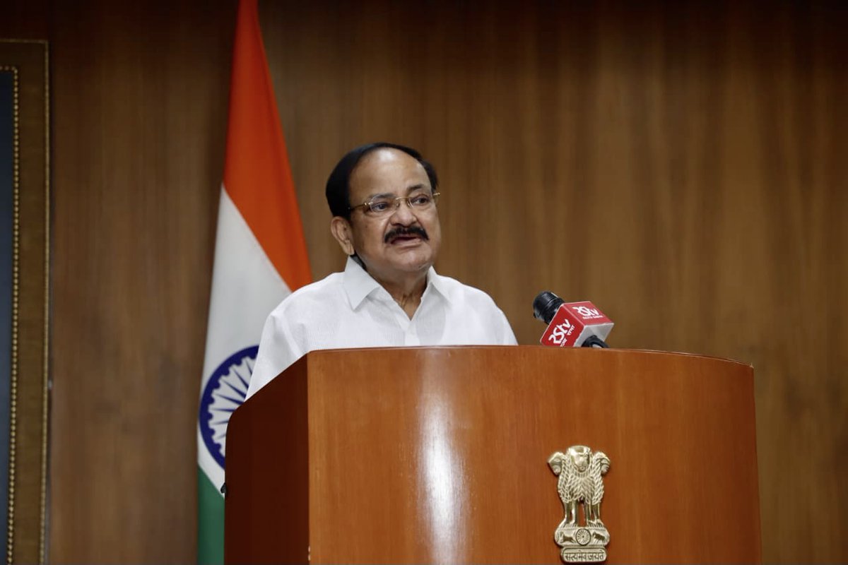 VPIndia's tweet photo. We must encourage Indian universities to internationalise - attract international students and faculty, collaborate with reputed universities and open global campuses. 

Higher education can be a great catalyst for our economy.  #CUAP #Education https://t.co/Yb7MJFasJc